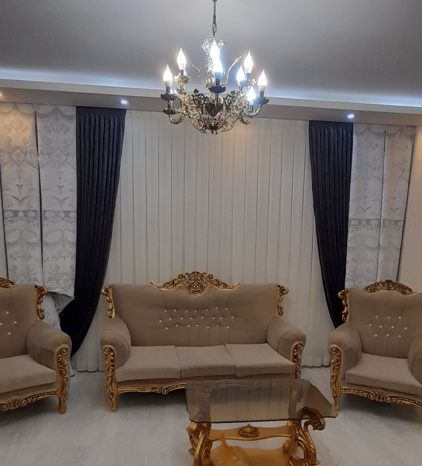 426e3d81-e65b-4e58-b5d1-a67b1b576d2e پرده مینیمال - Image 1